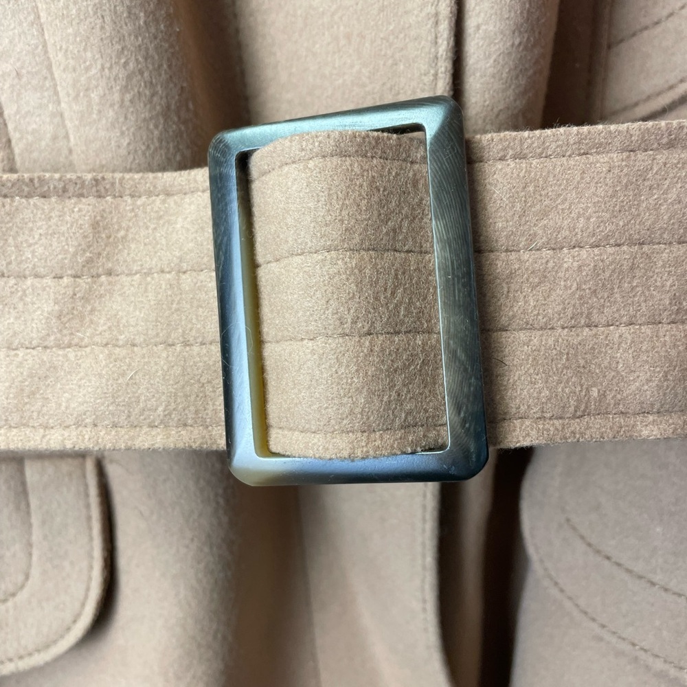 Saks Fifth avenue wool coat size 6 - Picture 5 of 16